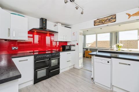 2 bedroom detached bungalow for sale, Dolphin Crescent, Paignton