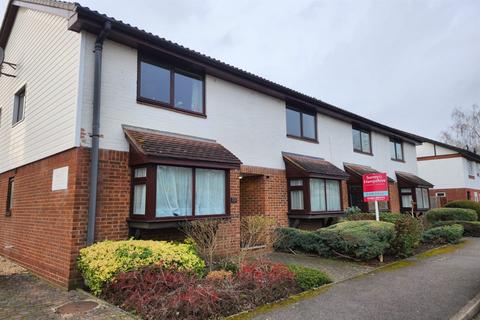1 bedroom apartment to rent, Old Station Way, Godalming GU7