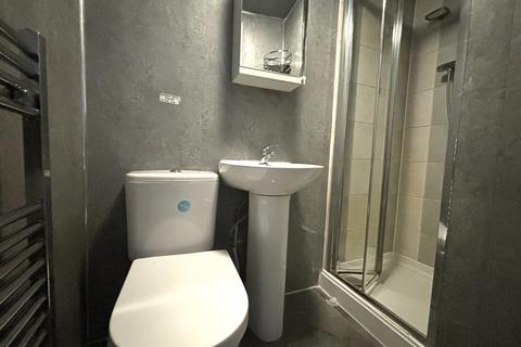 4 bedroom house to rent, Hubert Road, Birmingham, B29