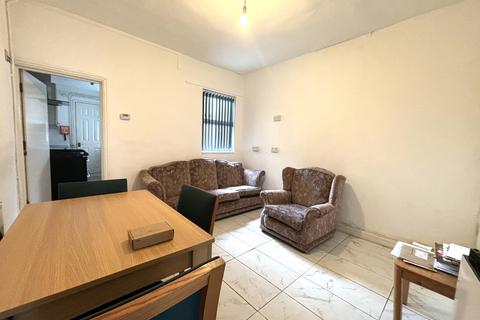 4 bedroom house to rent, Hubert Road, Birmingham, B29
