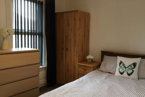 5 bedroom house to rent, Hubert Road, BIRMINGHAM, B29