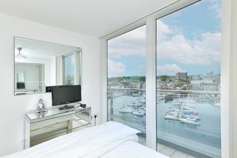 2 bedroom penthouse for sale, Marrowbone Slip, Plymouth