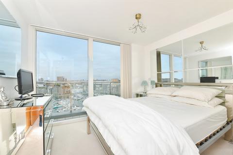 2 bedroom penthouse for sale, Marrowbone Slip, Plymouth