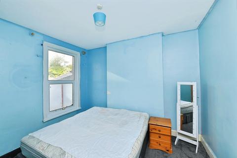 3 bedroom terraced house for sale, Ashford Road, Plymouth