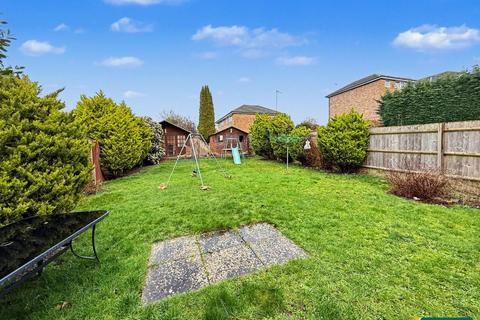 4 bedroom detached house for sale, Kentstone Close, Northampton NN2