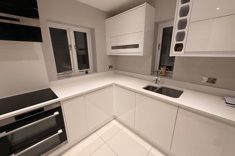 3 bedroom house to rent, Low Road East The Mews, Durham, DH1