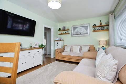 2 bedroom flat for sale, Lipstone Crescent, Plymouth
