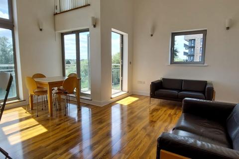 2 bedroom flat for sale, Hill Road South, Chelmsford, Essex CM2