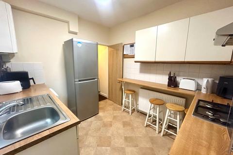 1 bedroom house to rent, Clive Road, Portsmouth, PO1