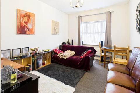 1 bedroom flat for sale, Stapleford Close, Chelmsford, Essex CM2