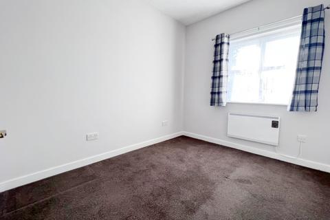 1 bedroom flat for sale, Stapleford Close, Chelmsford, Essex CM2