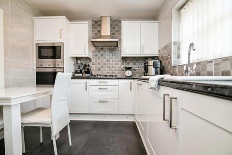 4 bedroom townhouse for sale, Thunderbolt Way, Tipton
