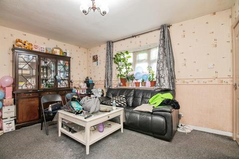 3 bedroom semi-detached house for sale, Wrens Nest Road, Dudley