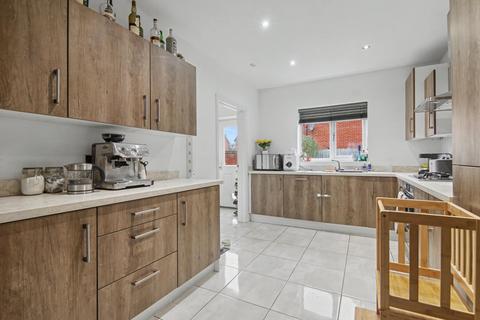 4 bedroom detached house for sale, Williamsbridge Road, Coventry, CV4