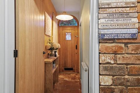 2 bedroom cottage for sale, Coventry Road, Fillongley, CV7