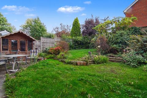 4 bedroom detached house for sale, Grovefield Crescent, Balsall Common, CV7