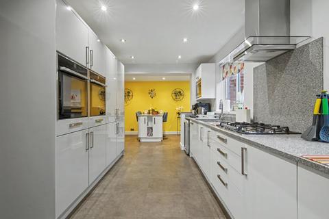 5 bedroom detached house for sale, Asbury Road, Balsall Common, CV7