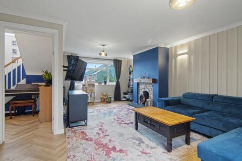 3 bedroom terraced house for sale, Cromdale Close, Nuneaton, CV10