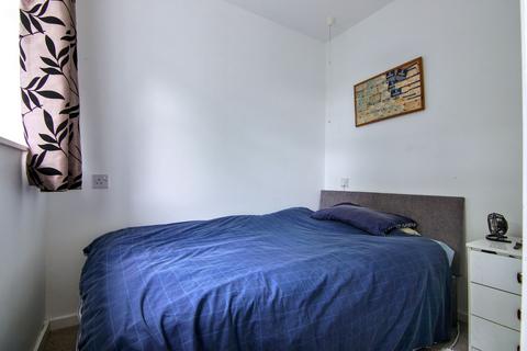 1 bedroom flat for sale, Webster Avenue, Kenilworth, CV8