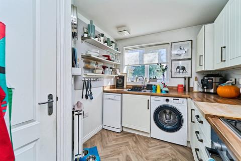 undefined, Braybrook Crescent, WEST BROMWICH