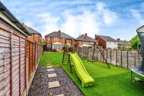 3 bedroom semi-detached house for sale, Oldbury Street, Wednesbury