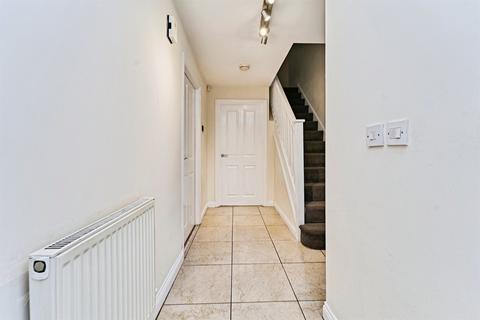 6 bedroom semi-detached house for sale, Narel Sharpe Close, Smethwick