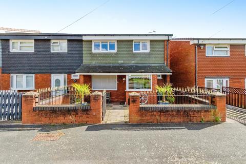 College Close, Wednesbury