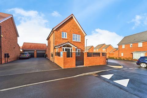 3 bedroom detached house for sale, The Parade, West Bromwich