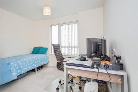 2 bedroom flat for sale, Pegasus Way, Gillingham