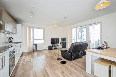 2 bedroom flat for sale, Pegasus Way, Gillingham