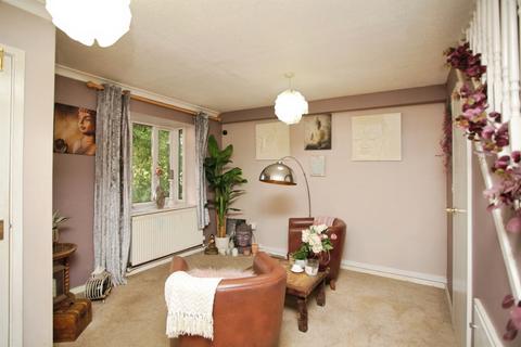 4 bedroom end of terrace house for sale, Mosedale, Rugby