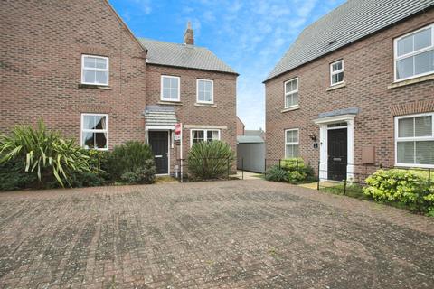 2 bedroom semi-detached house for sale, Coltsfoot Close, RUGBY