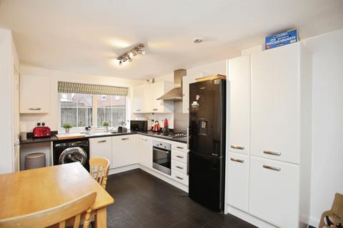 2 bedroom semi-detached house for sale, Coltsfoot Close, RUGBY