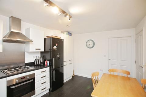 2 bedroom semi-detached house for sale, Coltsfoot Close, RUGBY