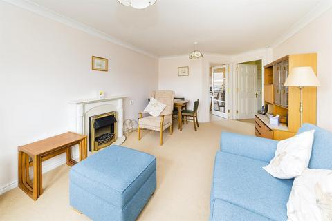 1 bedroom retirement property for sale, London Road, Redhill