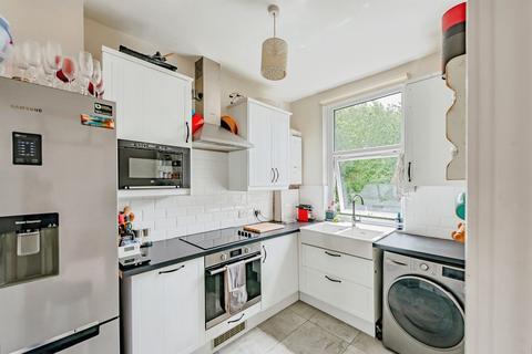 1 bedroom apartment for sale, Linkfield Lane, Redhill