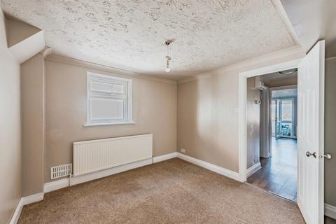 undefined, Woodlands Road, Redhill