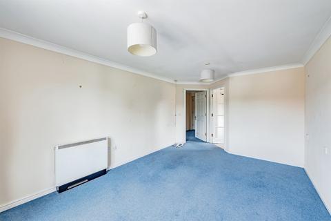 1 bedroom retirement property for sale, London Road, Redhill