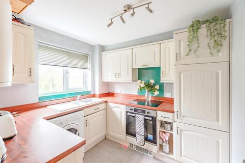 2 bedroom apartment for sale, Tilers Close, Merstham, Redhill