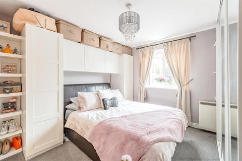 2 bedroom apartment for sale, Tilers Close, Merstham, Redhill