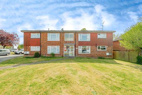 2 bedroom apartment for sale, Easter Way, South Godstone, Godstone