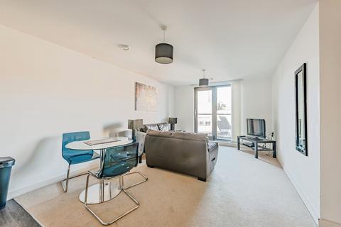 2 bedroom apartment for sale, Queensway, Redhill