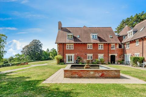 undefined, Holmesdale Park, Nutfield, Redhill