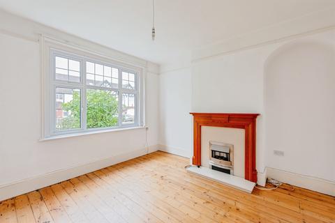 3 bedroom terraced house for sale, Dunraven Avenue, Redhill