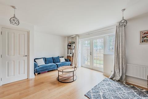 2 bedroom end of terrace house for sale, Lindsay Close, Merstham, Redhill