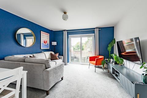 2 bedroom apartment for sale, Foxboro Road, Redhill