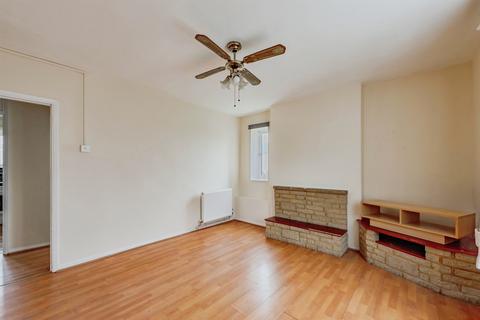 2 bedroom apartment for sale, Radstock Way, Merstham, Redhill