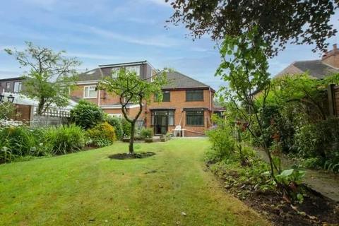 3 bedroom semi-detached house to rent, Langleys Road, Birmingham, B29