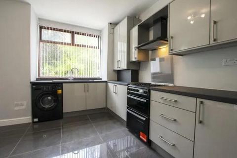 3 bedroom semi-detached house to rent, Langleys Road, Birmingham, B29