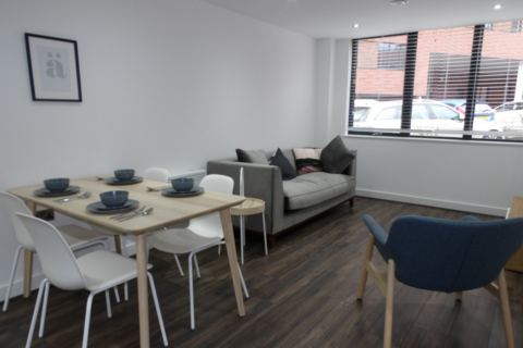 2 bedroom flat to rent, Gooch Street North, Birmingham, B5